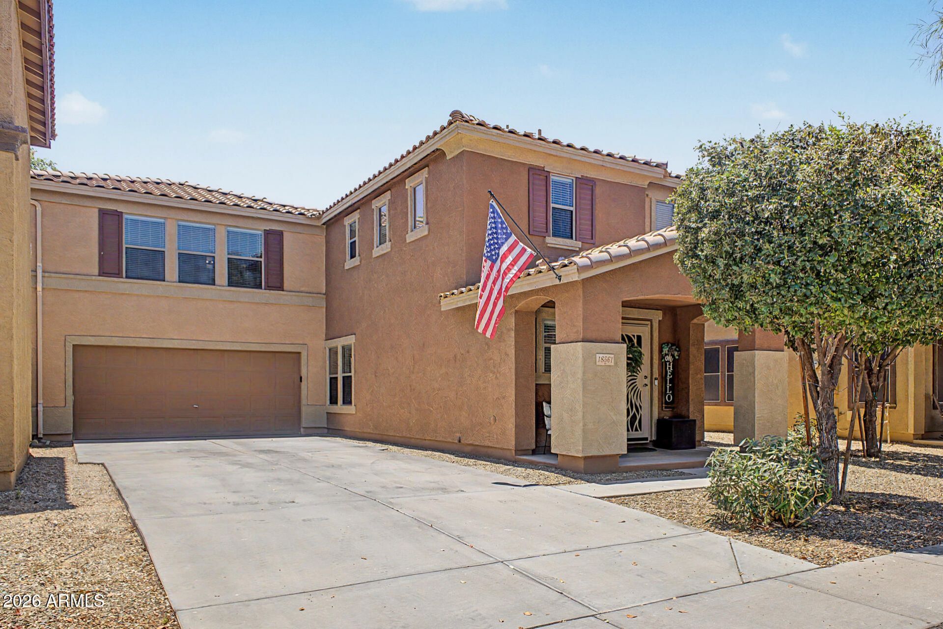 18561 W Legend Drive, Surprise, AZ 85374 Main Photo