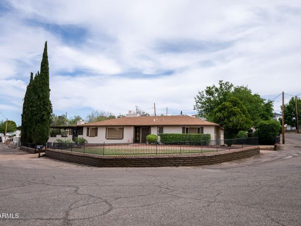 842 1ST Avenue, Miami, AZ 85539