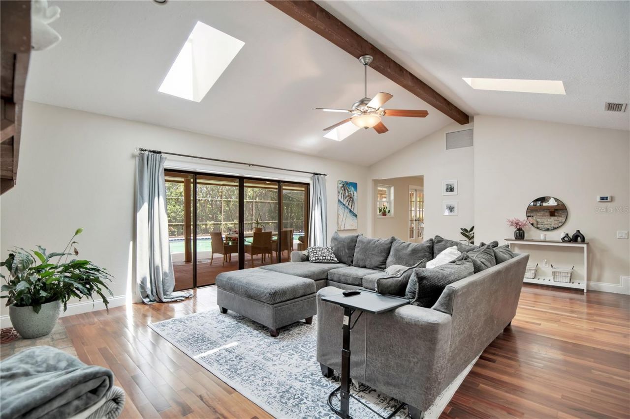 5307 Jade Circle, Orlando, FL 32812 Photo