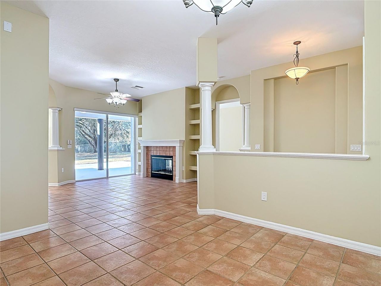 949 Hawk Landing , Fruitland Park, FL 34731 Photo