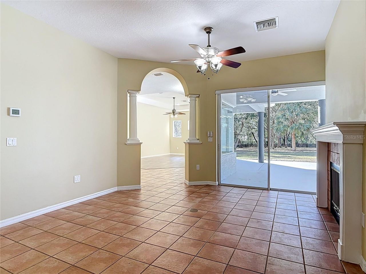 949 Hawk Landing , Fruitland Park, FL 34731 Photo