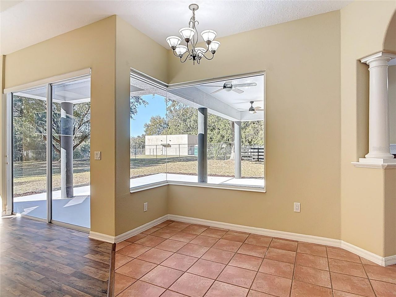 949 Hawk Landing , Fruitland Park, FL 34731 Photo