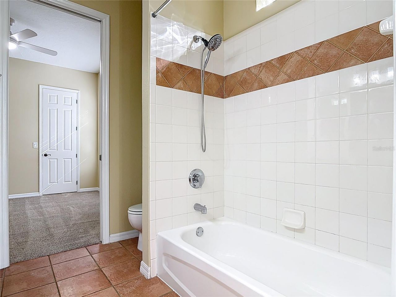 949 Hawk Landing , Fruitland Park, FL 34731 Photo