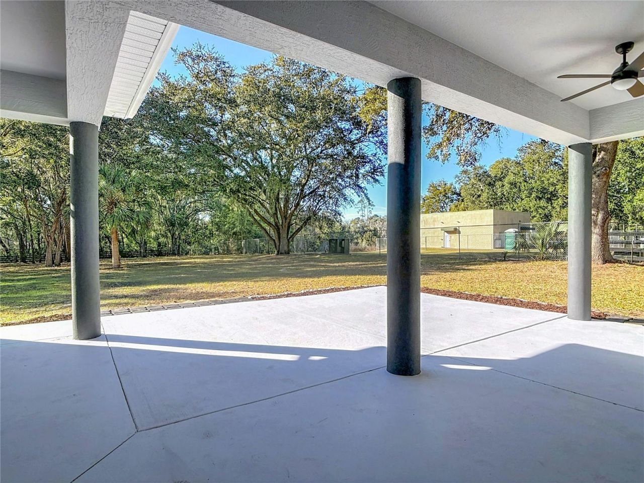 949 Hawk Landing , Fruitland Park, FL 34731 Photo