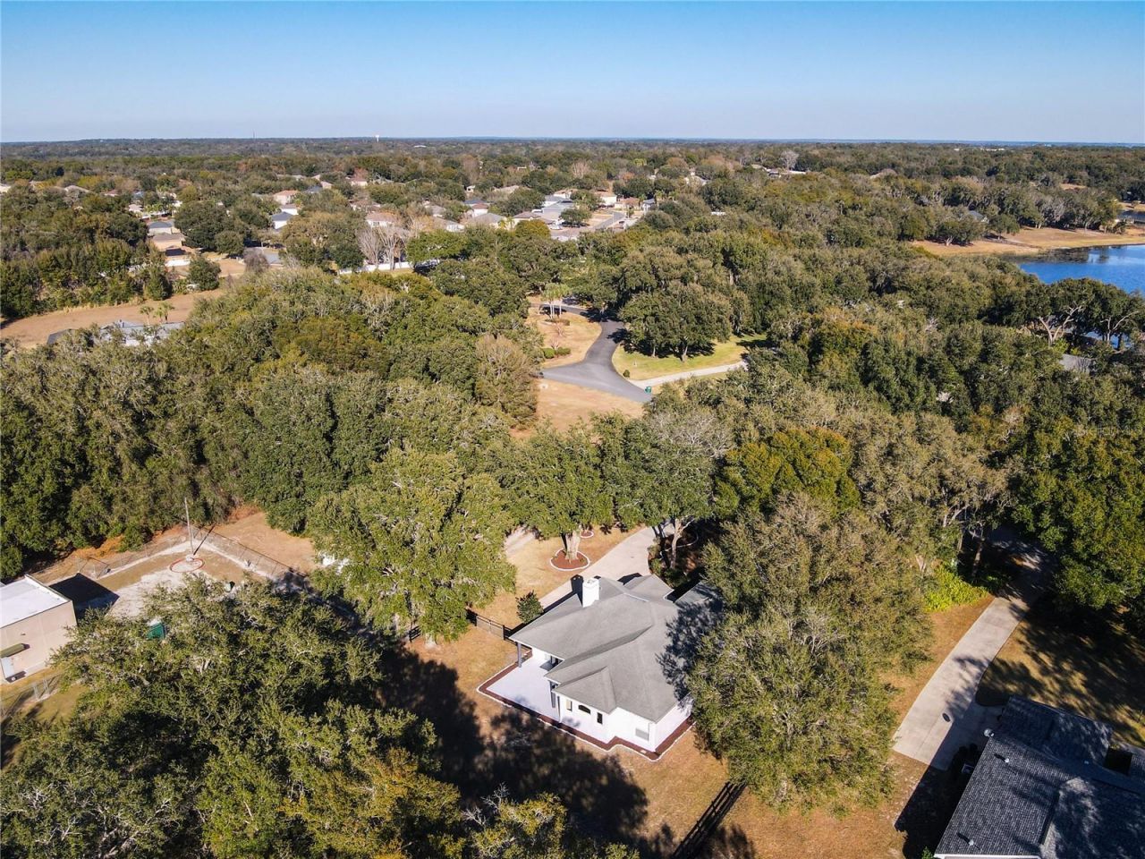 949 Hawk Landing , Fruitland Park, FL 34731 Photo