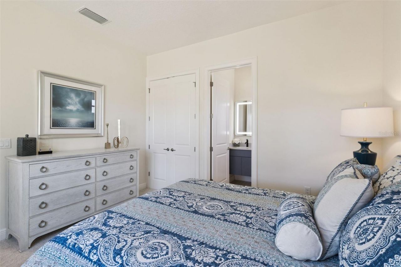 4044 Pinnacle Place , Lady Lake, FL 32159 Photo