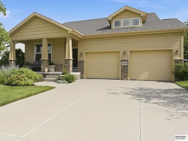 19014 Josephine Street, Omaha, NE 68136