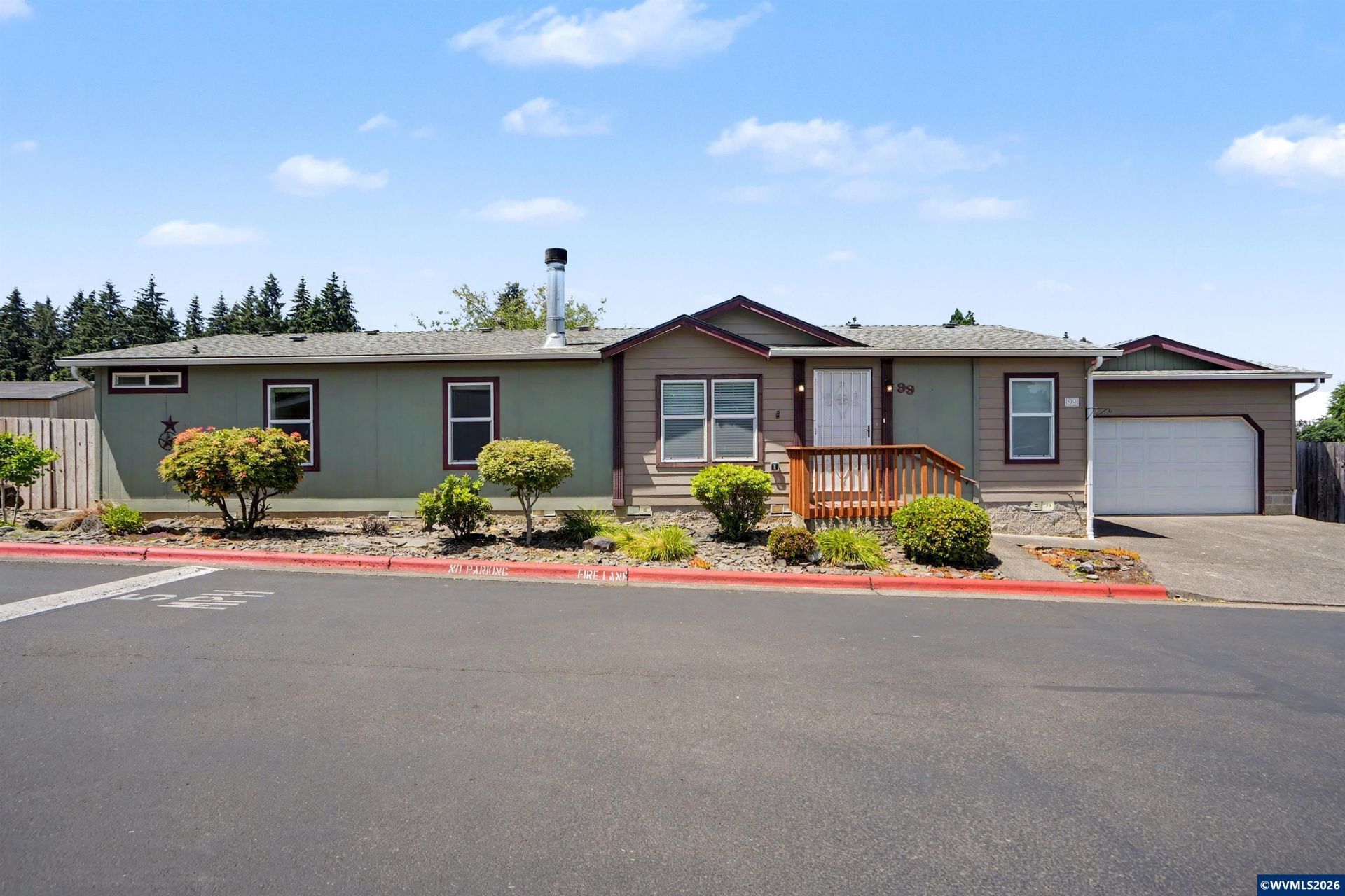 1015 Oak #99 St, Silverton, OR 97381 Main Photo