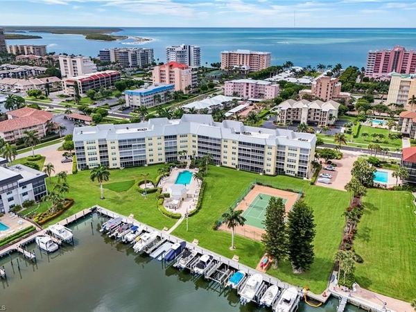 1011 Swallow AVE , Unit 105, MARCO ISLAND, FL 34145