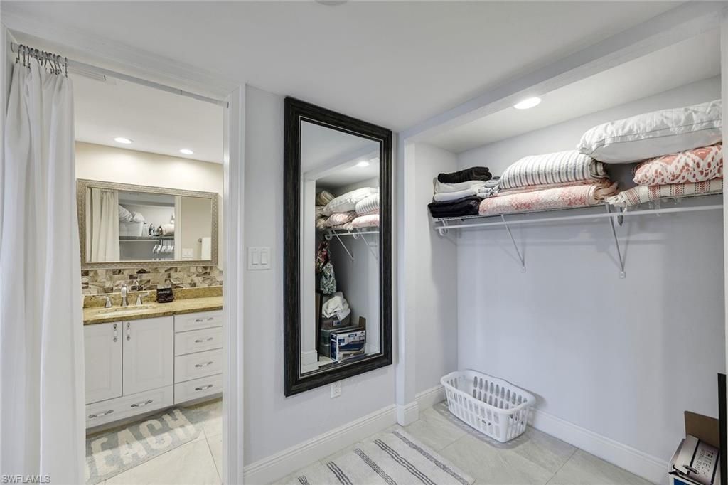 1011 Swallow Ave, Unit 105, Marco Island, FL 34145 Photo