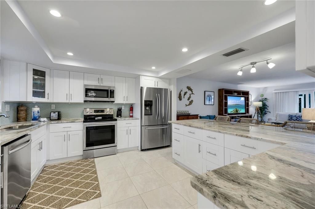 1011 Swallow Ave, Unit 105, Marco Island, FL 34145 Photo