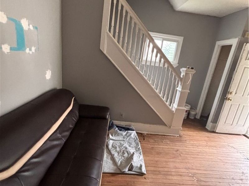 688 E 96th Street, Cleveland, OH 44108 Photo 6