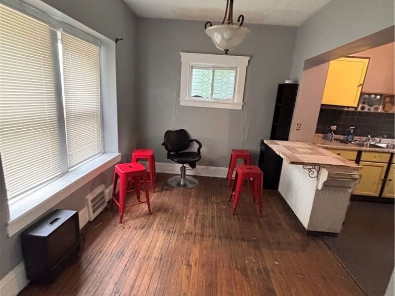 688 E 96th Street, Cleveland, OH 44108 Photo 9