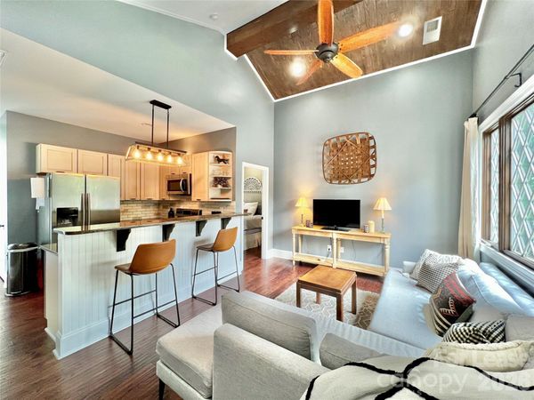 2637 Chesterfield Avenue, Unit B, Charlotte, NC 28205