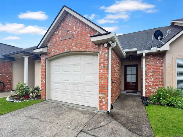 10633 Florida Blvd, Unit #25, Walker, LA 70785
