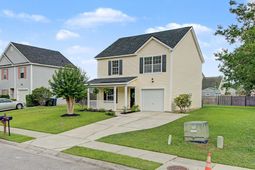88 Blue Jasmine Lane photo 4