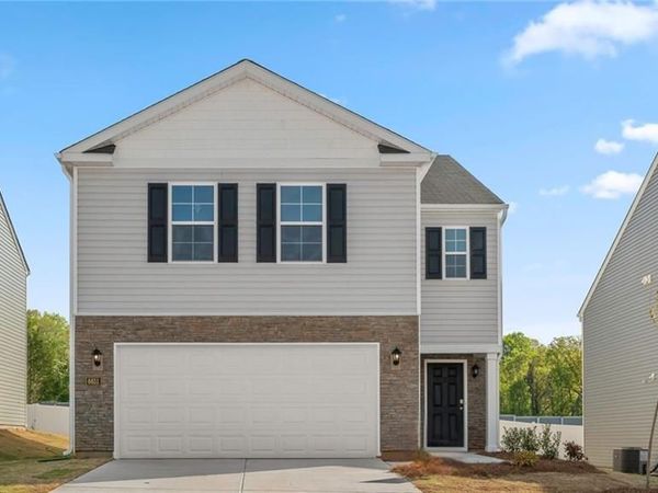 633 Beechwood Circle, Thomasville, NC 27360