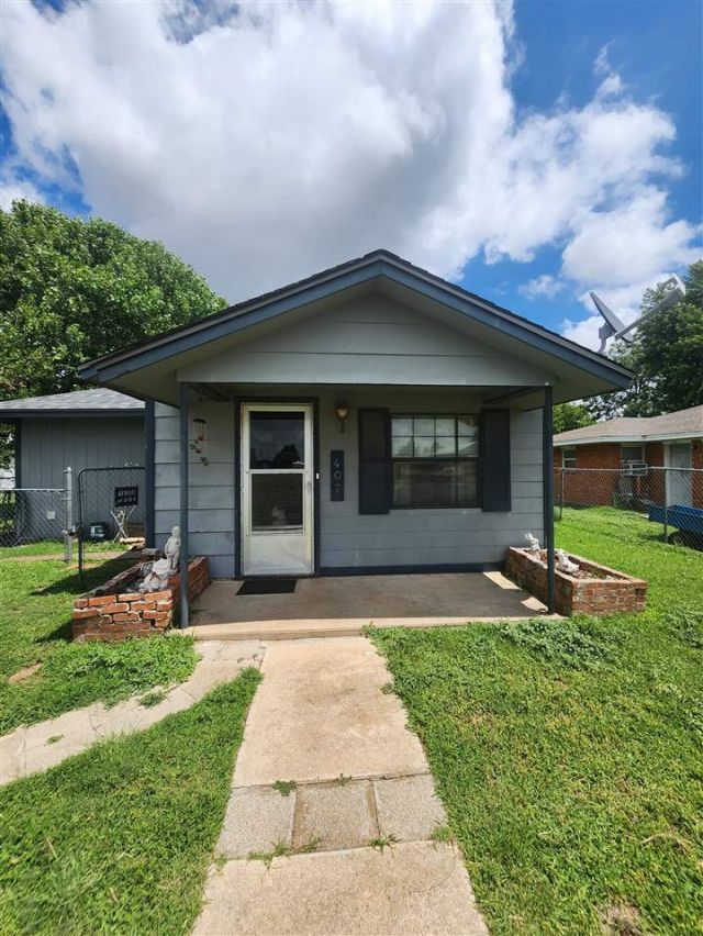 407 W Tenneppee, Fletcher, OK 73541 Main Photo