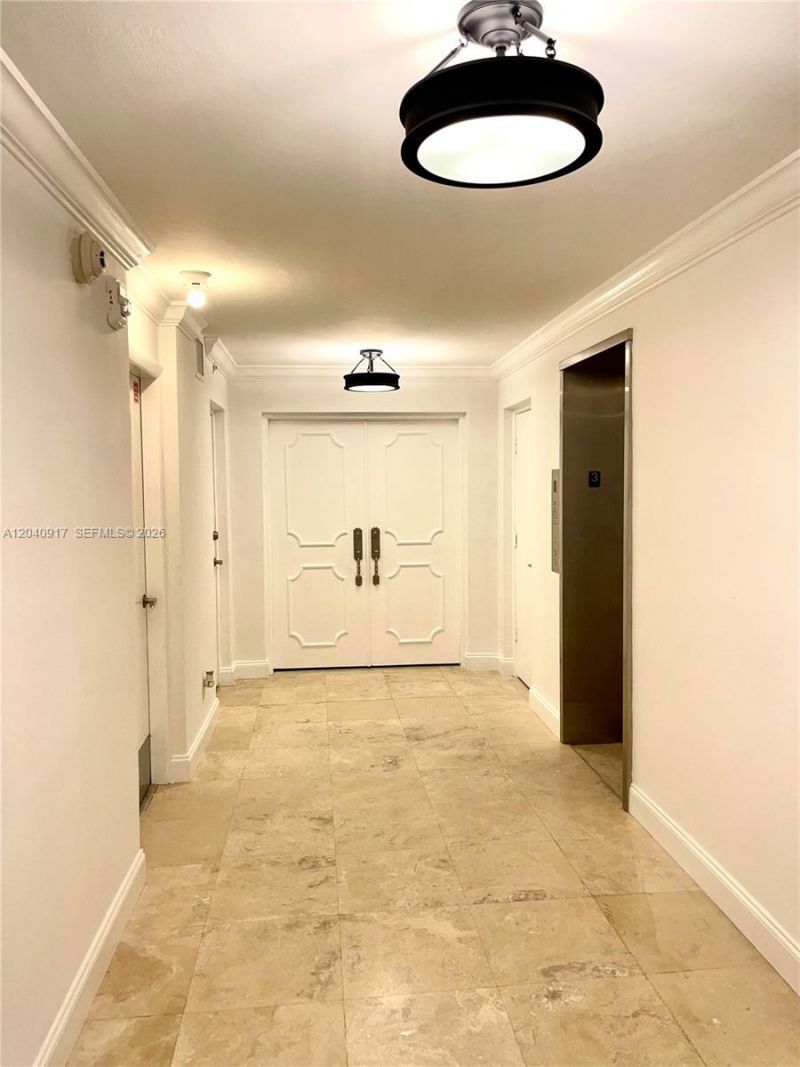 607 Ocean Dr , Unit 3K, Key Biscayne, FL 33149 Photo