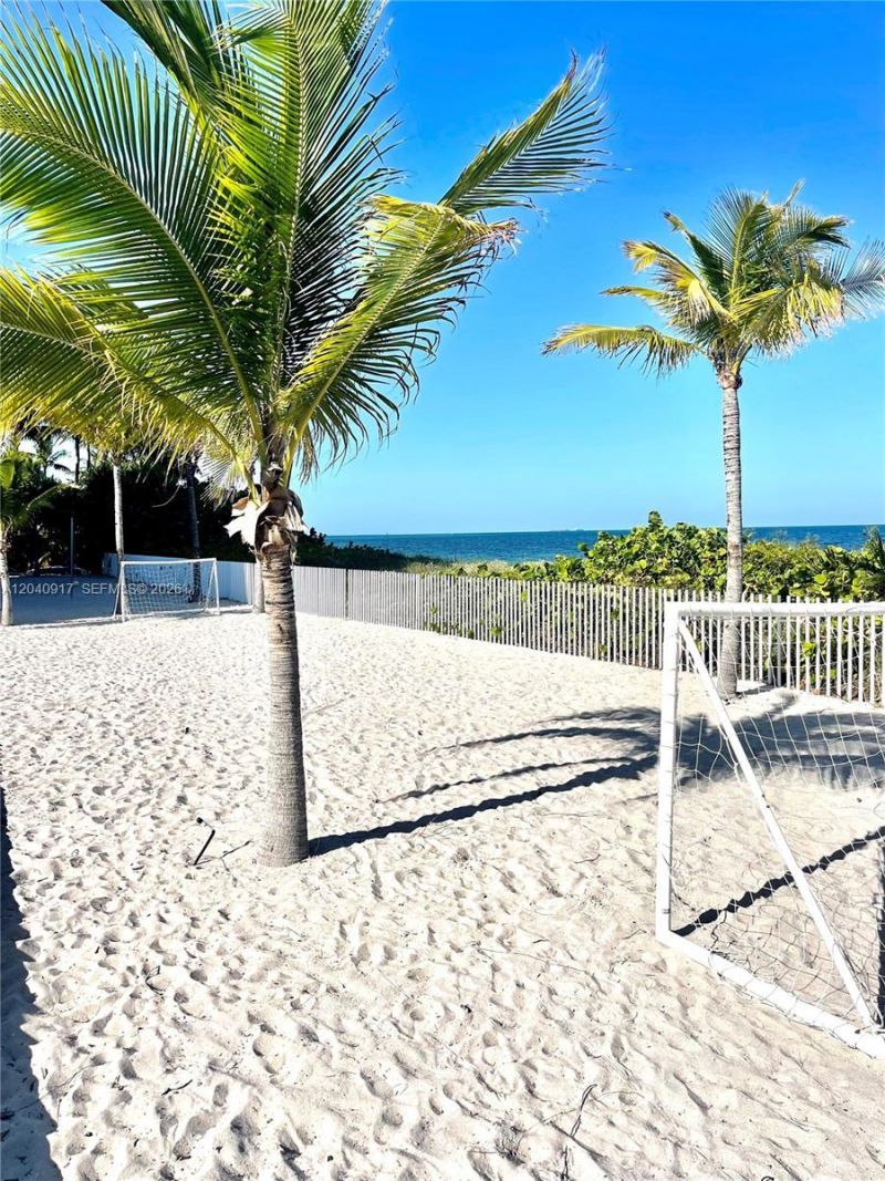 607 Ocean Dr , Unit 3K, Key Biscayne, FL 33149 Photo