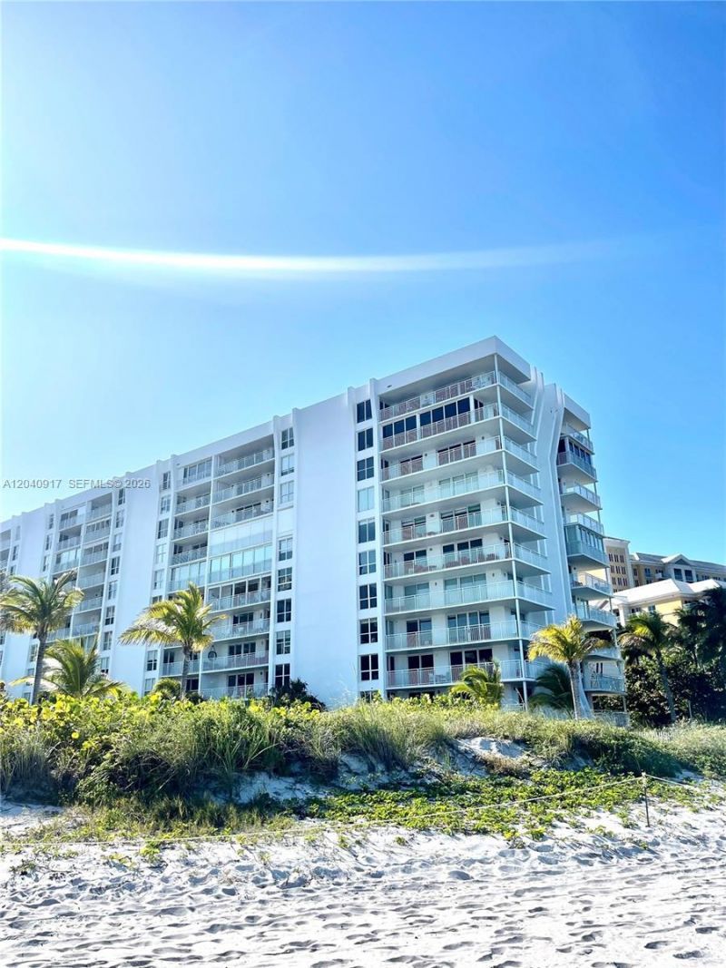 607 Ocean Dr , Unit 3K, Key Biscayne, FL 33149 Photo