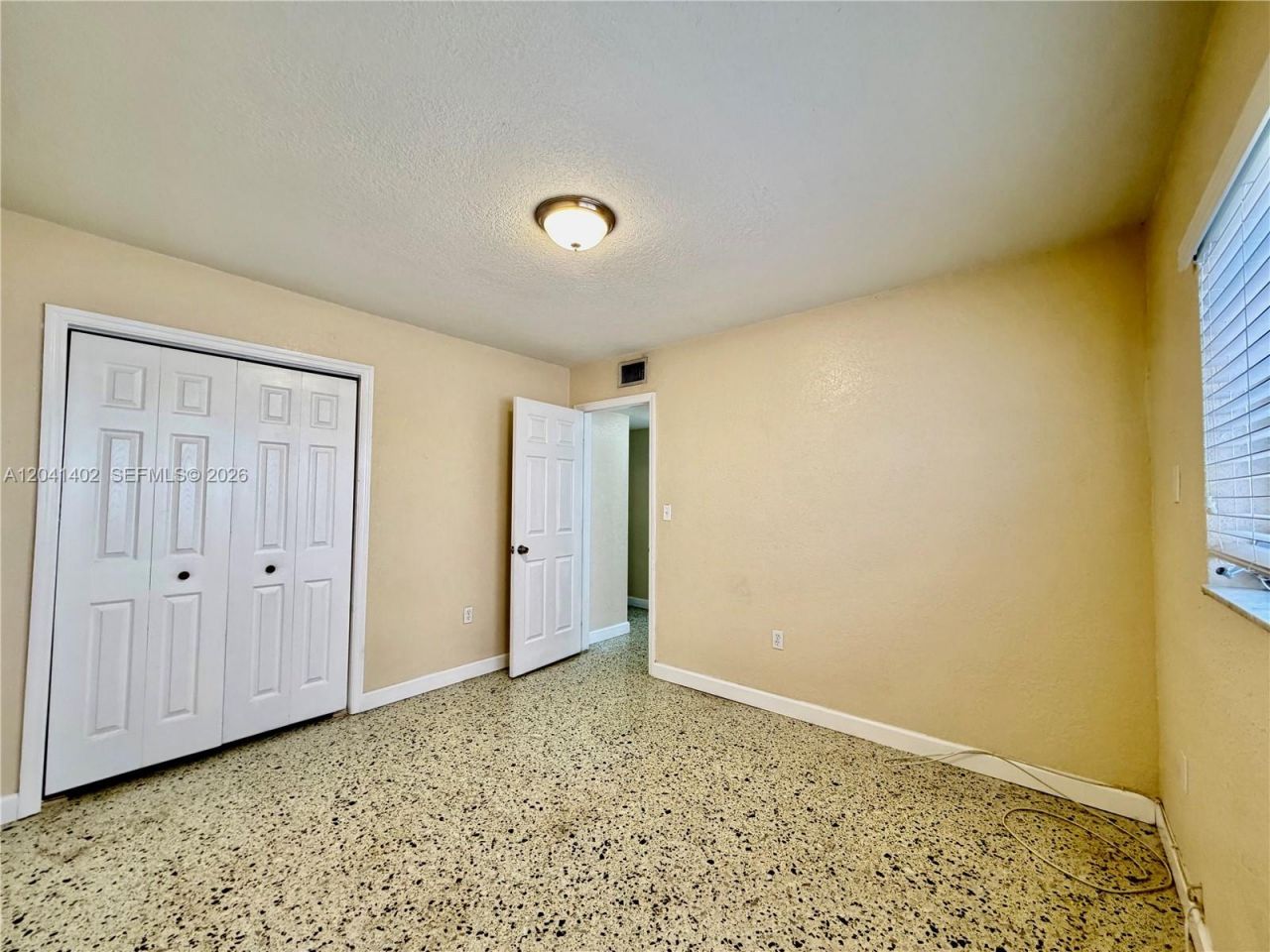911 NW 22nd Pl, Miami, FL 33125 Photo