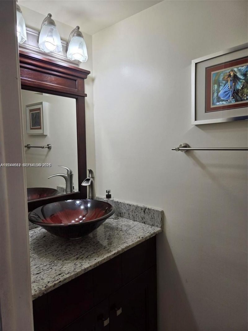 2174 W 60th St , Unit 17205, Hialeah, FL 33016 Photo
