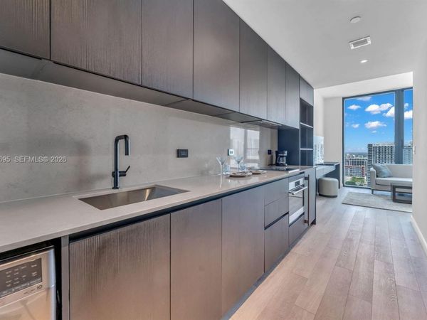 20 NE 11th ST, Unit 3207, Miami, FL 33132
