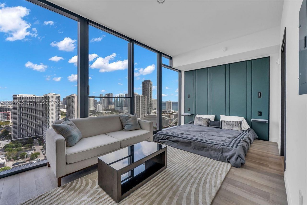 20 NE 11th St, Unit 3207, Miami, FL 33132 Photo