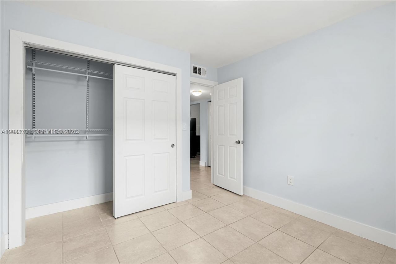 7722 NE 3rd Ct , Unit 2, Miami, FL 33138 Photo
