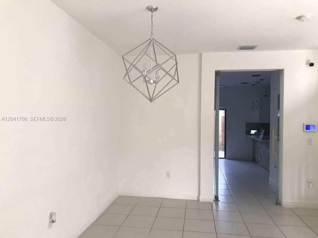 21018 NE 8th Ave, Unit 21018, Miami, FL 33179 Photo