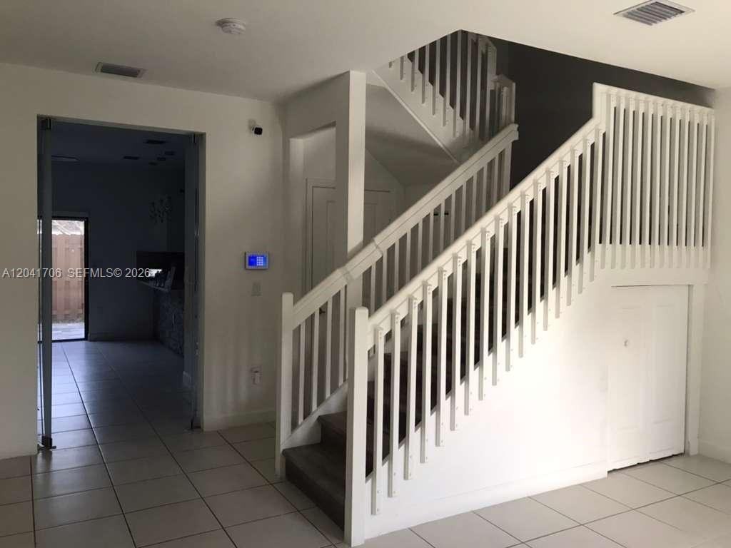 21018 NE 8th Ave, Unit 21018, Miami, FL 33179 Photo
