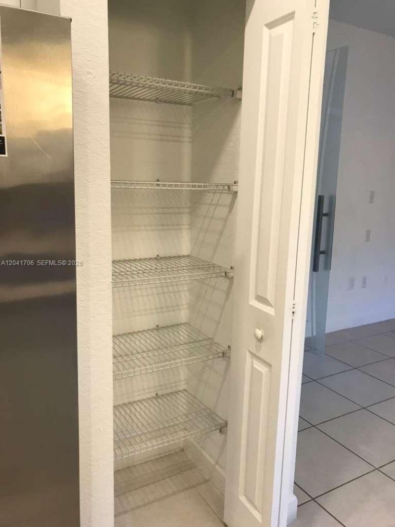 21018 NE 8th Ave, Unit 21018, Miami, FL 33179 Photo