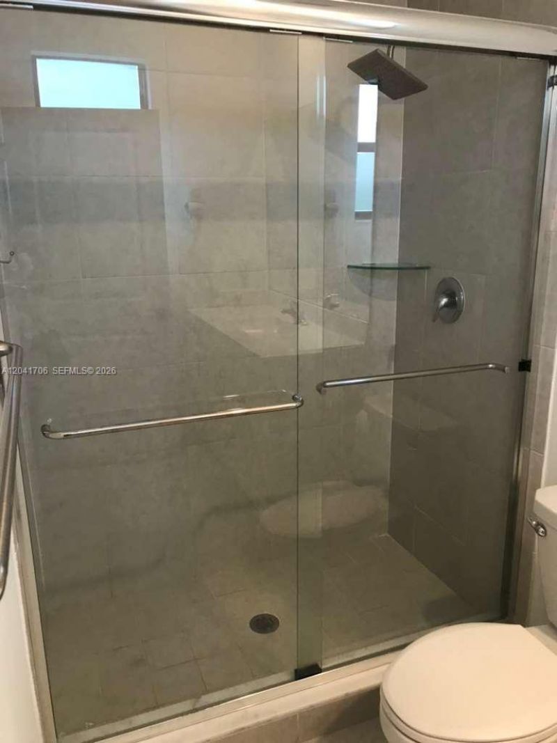 21018 NE 8th Ave, Unit 21018, Miami, FL 33179 Photo