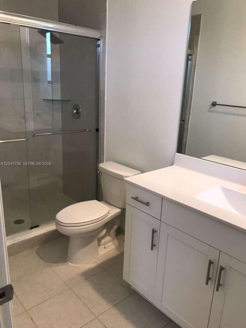 21018 NE 8th Ave, Unit 21018, Miami, FL 33179 Photo