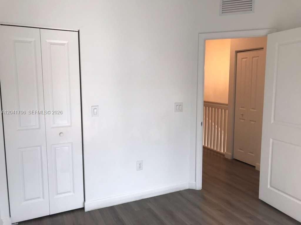 21018 NE 8th Ave, Unit 21018, Miami, FL 33179 Photo