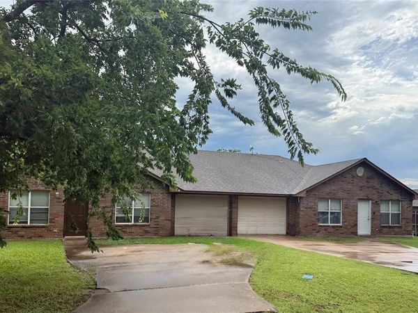 621 Franklin Avenue, Unit 1, Pottsboro, TX 75076