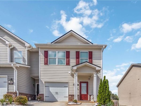 3682 Acorn Drive , Unit 17, Oakwood, GA 30566