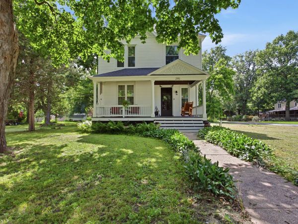 295 N Pritchett Street , Niantic, IL 62551