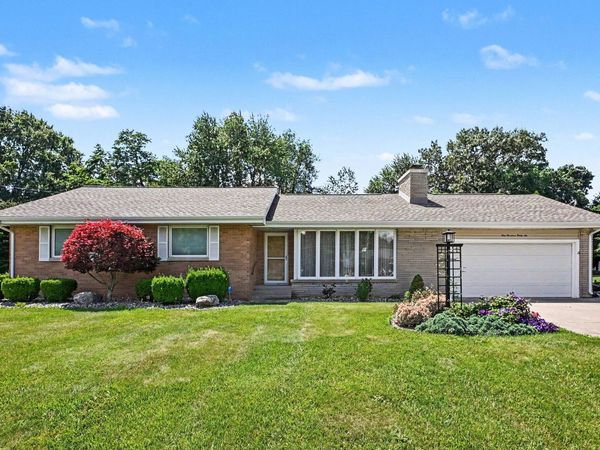 136 Country Club Drive, La Porte, IN 46350