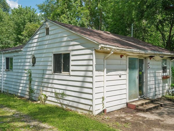 2510 NE 51st Court, Des Moines, IA 50317