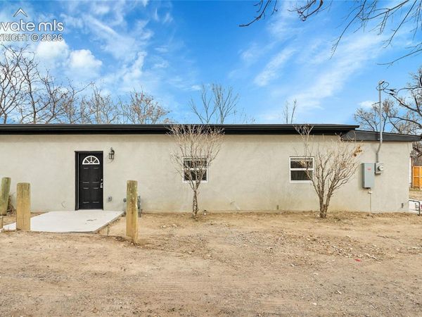 1710 E Ash Street, Pueblo, CO 81001