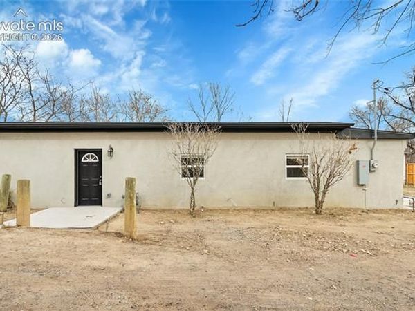 1710 E Ash Street, Pueblo, CO 81001