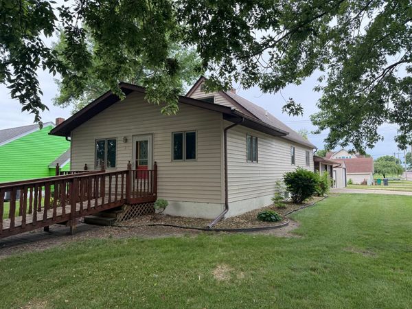 317 Milwaukee Street, Lakefield, MN 56150