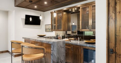 9337 Heartwood Drive, Truckee, CA 96161 Photo