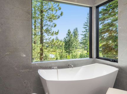 9337 Heartwood Drive, Truckee, CA 96161 Photo