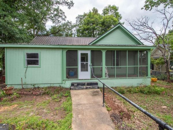 612 S Lee, Lagrange, GA 30240