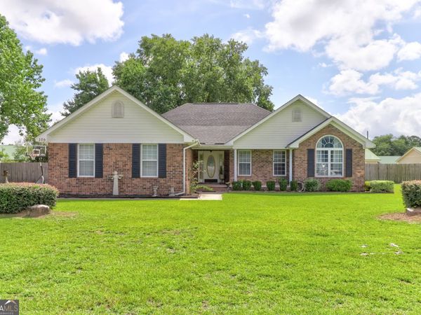 106 Oxford Circle, Rincon, GA 31326