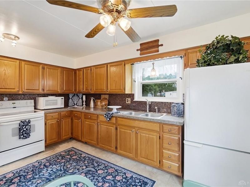 1611 Garwood Drive, Dayton, OH 45432 Photo 15