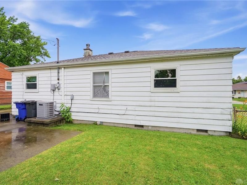 1611 Garwood Drive, Dayton, OH 45432 Photo 34
